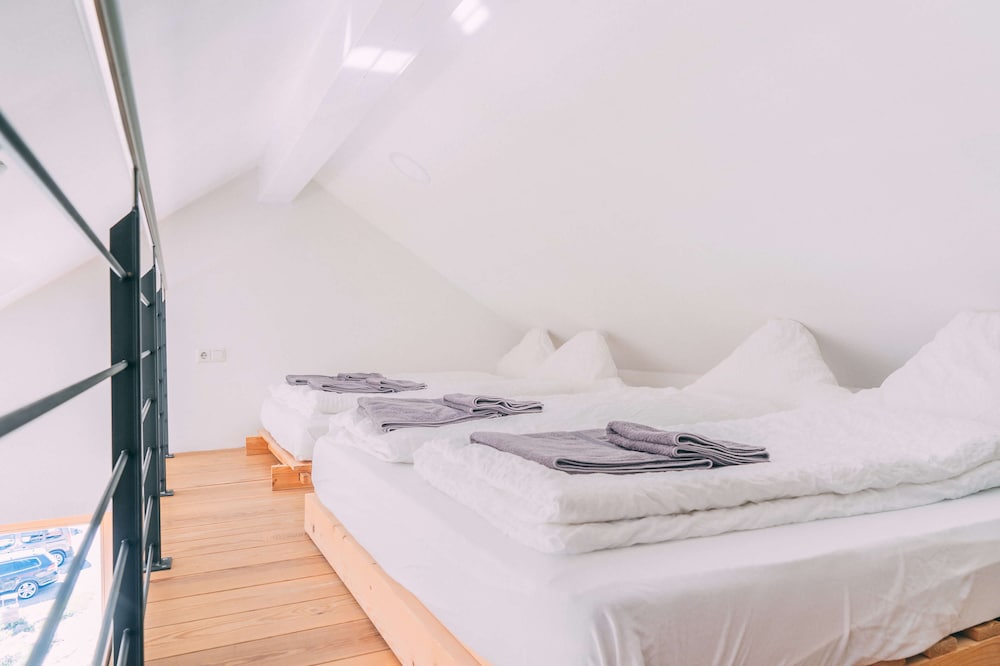 Panoramic Studio, Kitchenette, Garden View