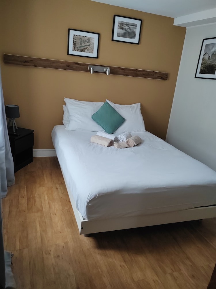 Comfort Triple Room, City View photo 1
