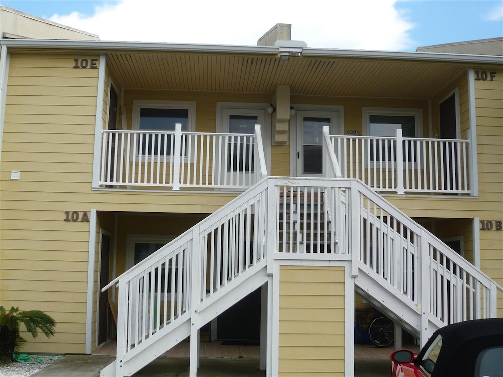 Condo, Multiple Beds (Our Happy Place)