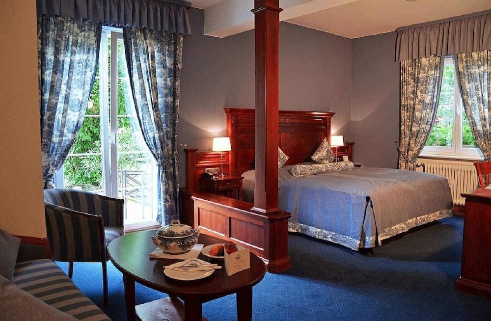 Junior Studio Suite photo 2