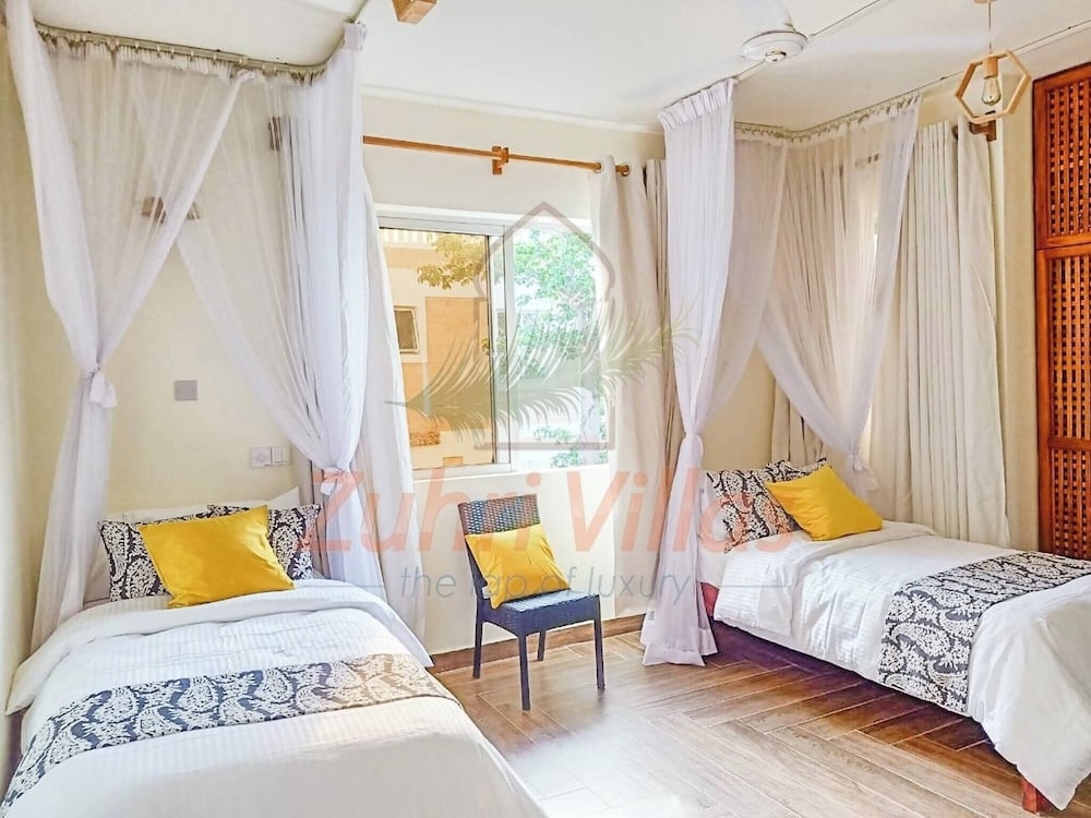 Villa, 5 Bedrooms, Accessible, Smoking photo 2