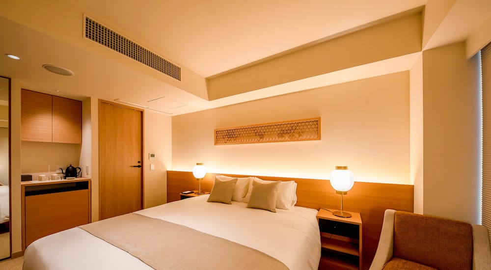 Standard King Room, Non Smoking (Up to 2 people aged 6 and above) photo 1