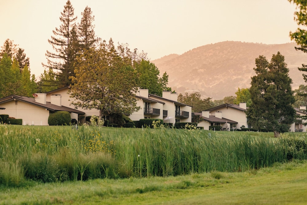 Premium Suite, Multiple Beds, Golf View (Premium Cottage Golf View 1 Bedroom) - Photo 5