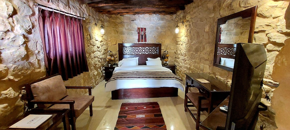 KB- King Bed Room