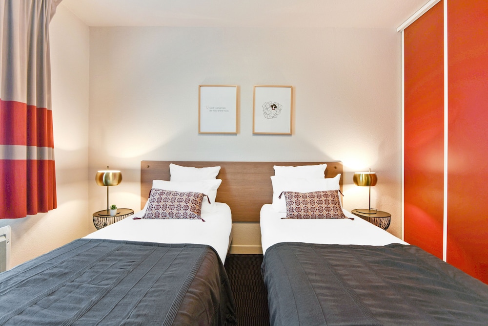 Studio, 2 Twin Beds - Photo 2