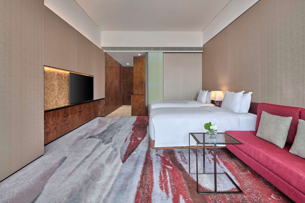 Hilton, Deluxe Twin Room - Photo 3