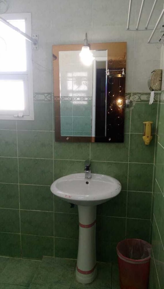 Basic Single Room photo 2