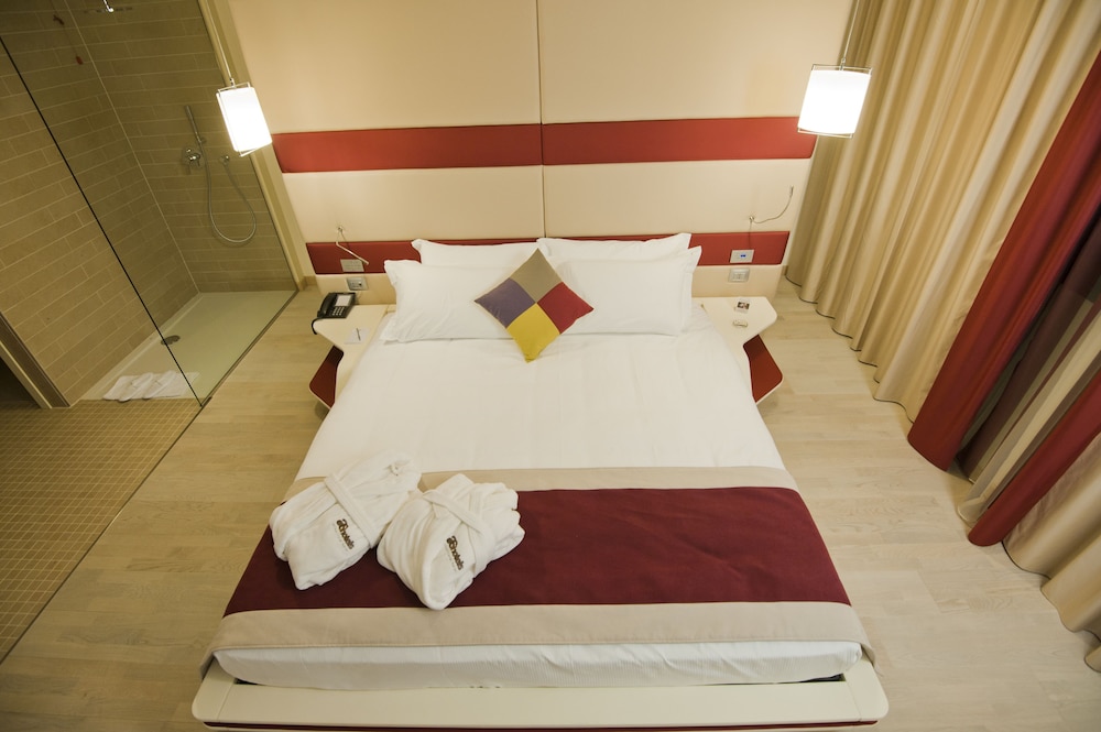 Superior Suite photo 2