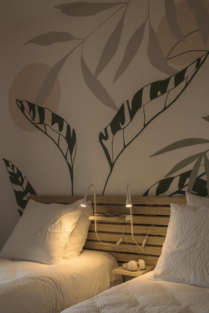 Double or Twin Room, Ensuite - Photo 4