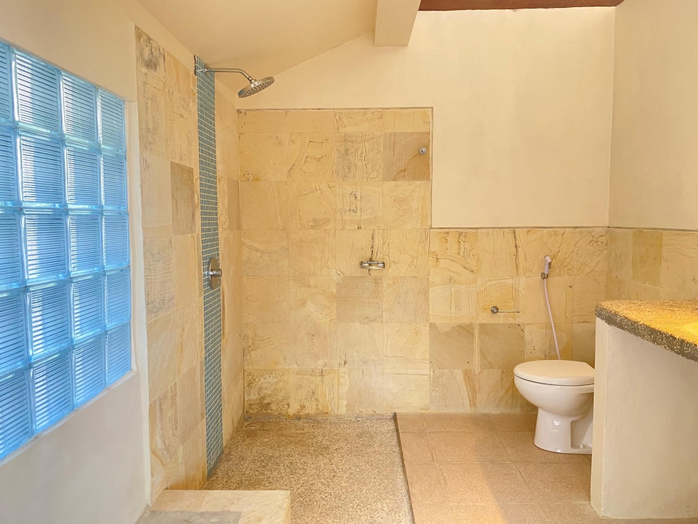 Deluxe Suite, Sea View photo 2