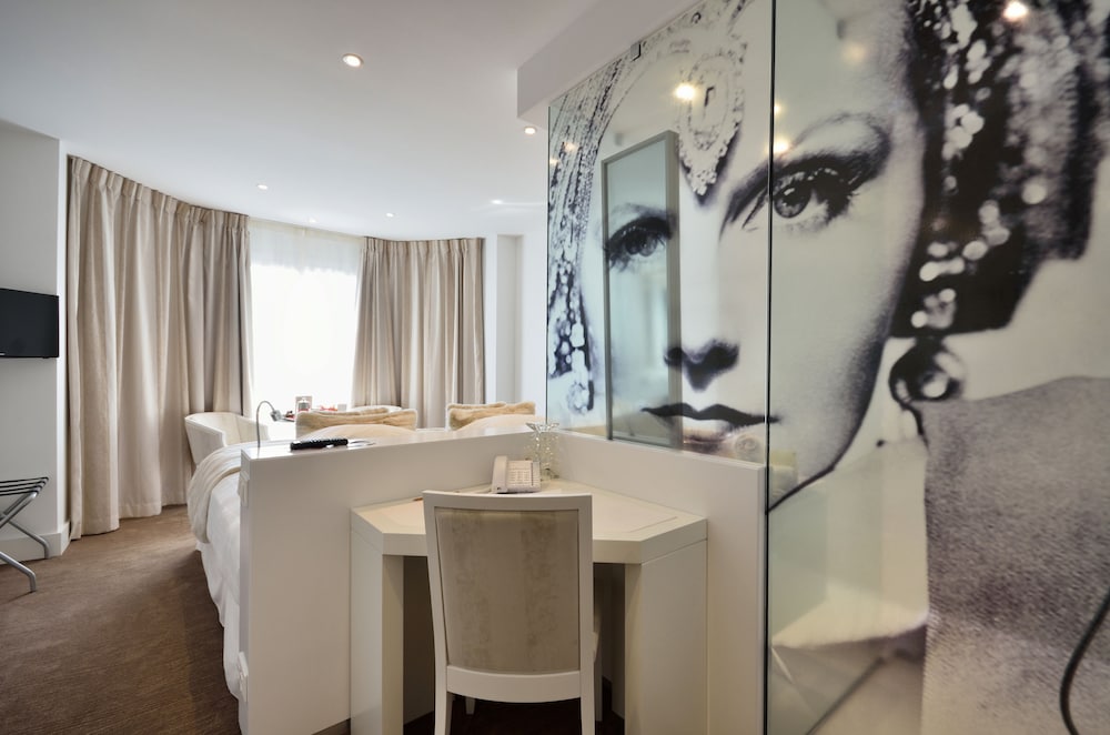 Prestige Design Room