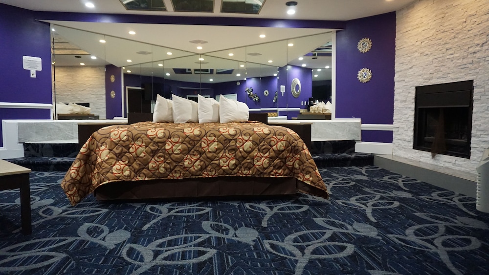 Honeymoon Suite, Non Smoking photo 3