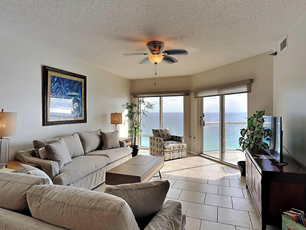 Condo, Multiple Beds, Balcony, Ocean View (#1607 - No Pets)