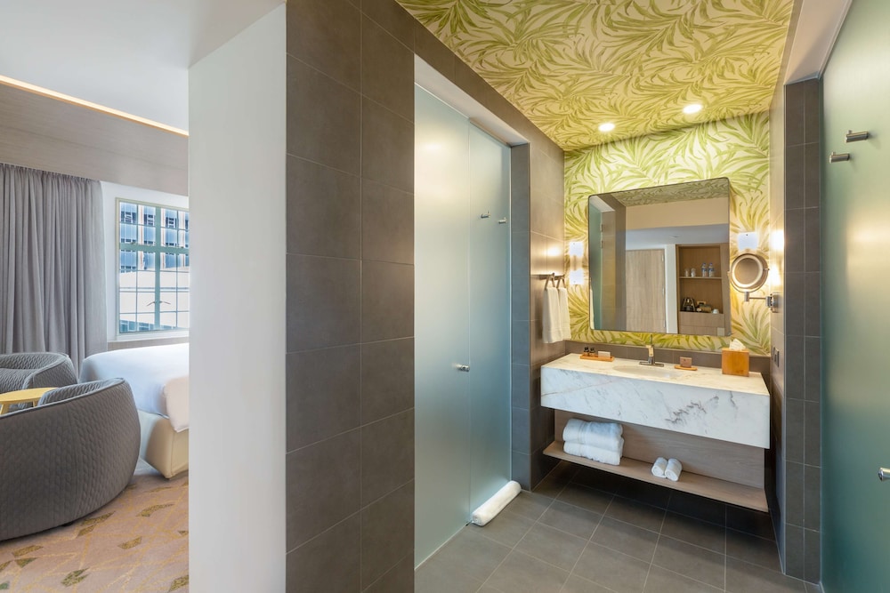 Junior Double or Twin Room, 1 King Bed - Photo 5