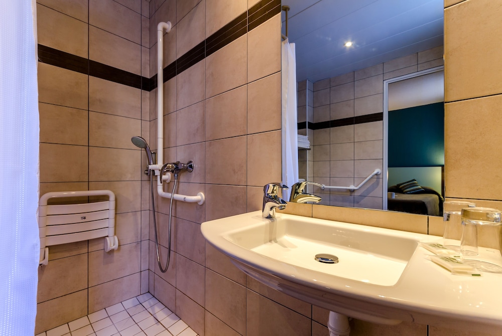 Classic Double Room - Photo 5