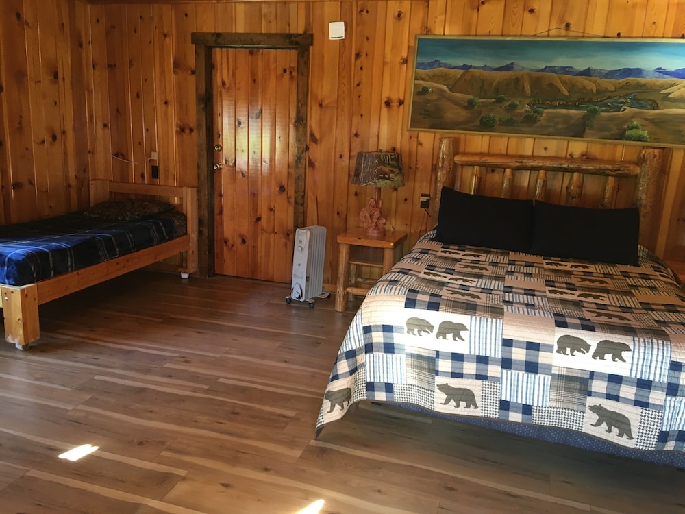 Family Cabin photo 1