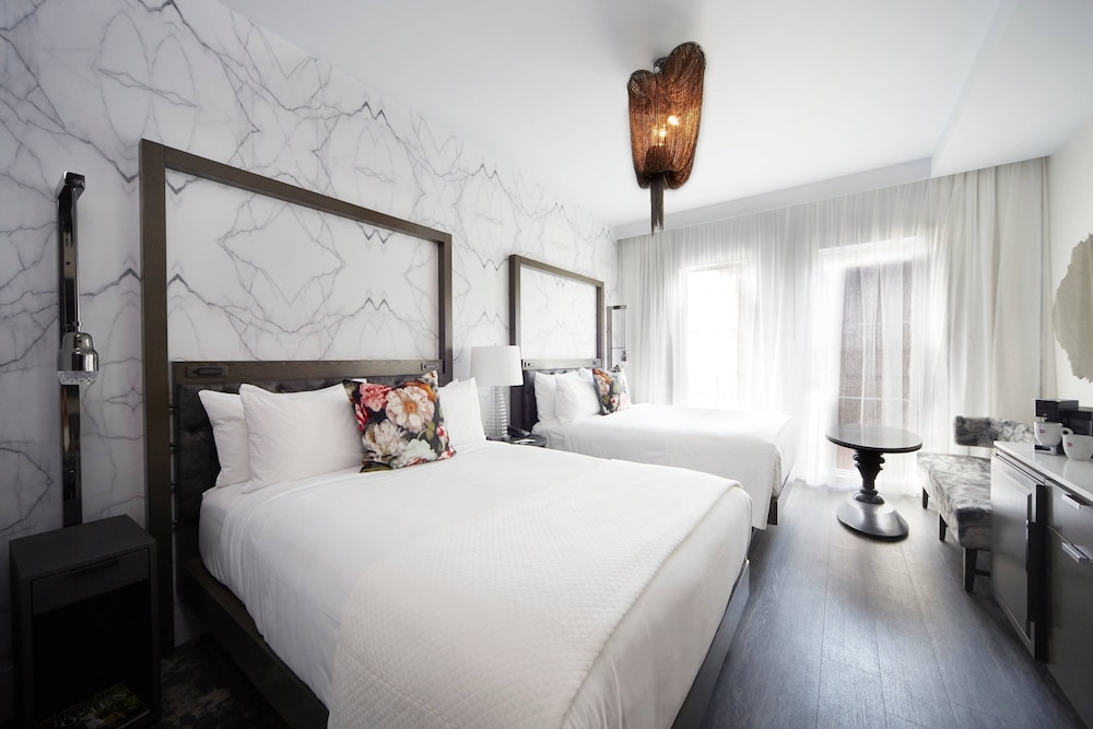Standard Room, 2 Queen Beds, Kitchen photo 1