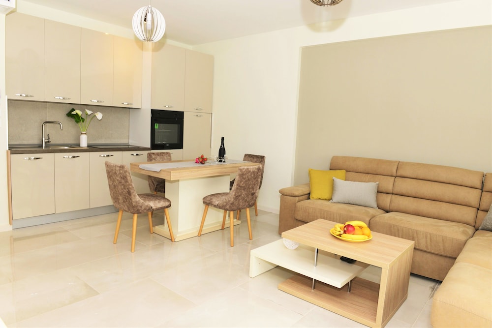 Apartment, Sea View photo 3