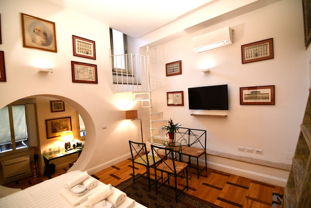 Design Studio photo 3