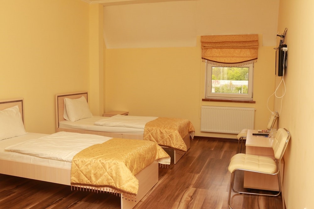 Standard Twin Room photo 3