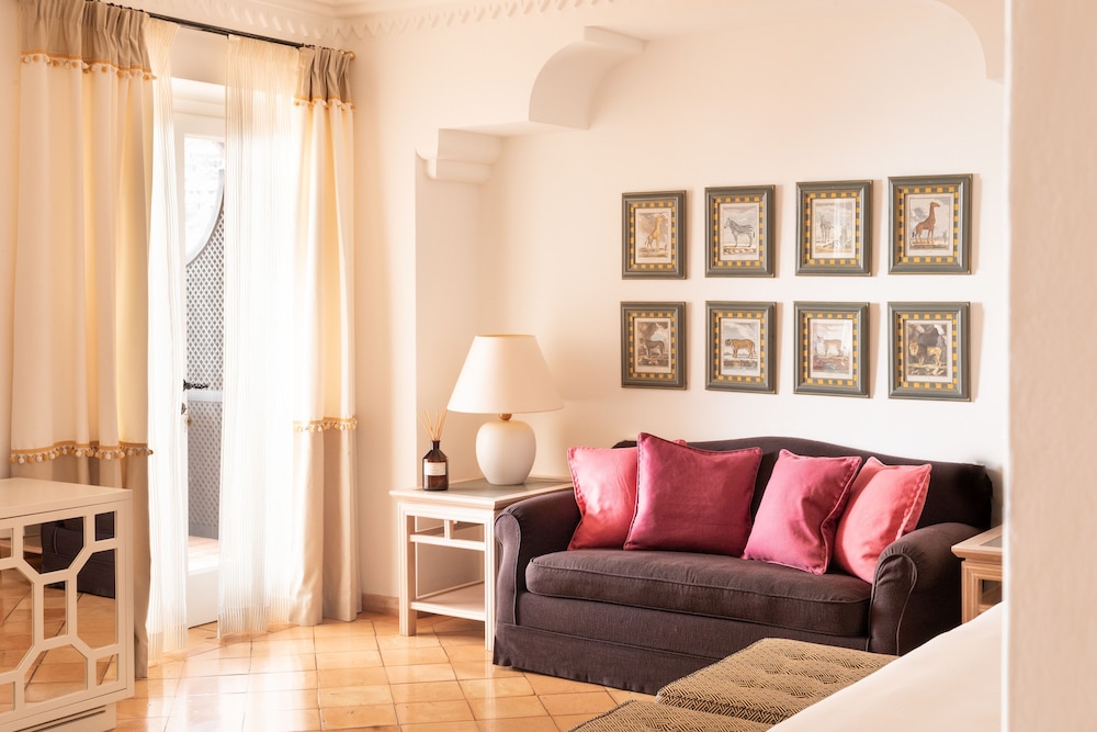 Junior Suite - Sea View photo 3