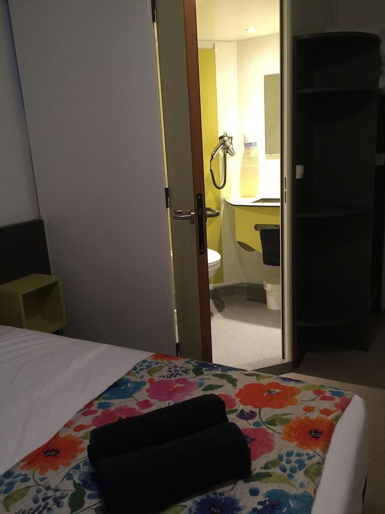 Standard Room, 1 Double Bed - Photo 22