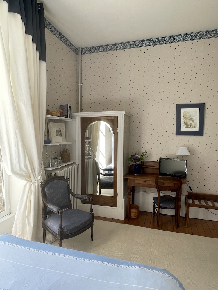 Comfort Double Room, 1 Queen Bed, Park View photo 3