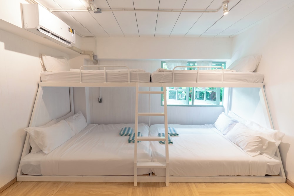 Standard Quadruple Room photo 3