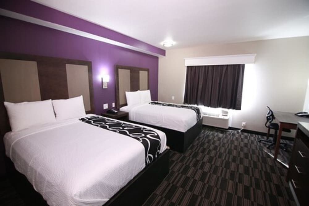 Suite, 2 Queen Beds, Accessible photo 1