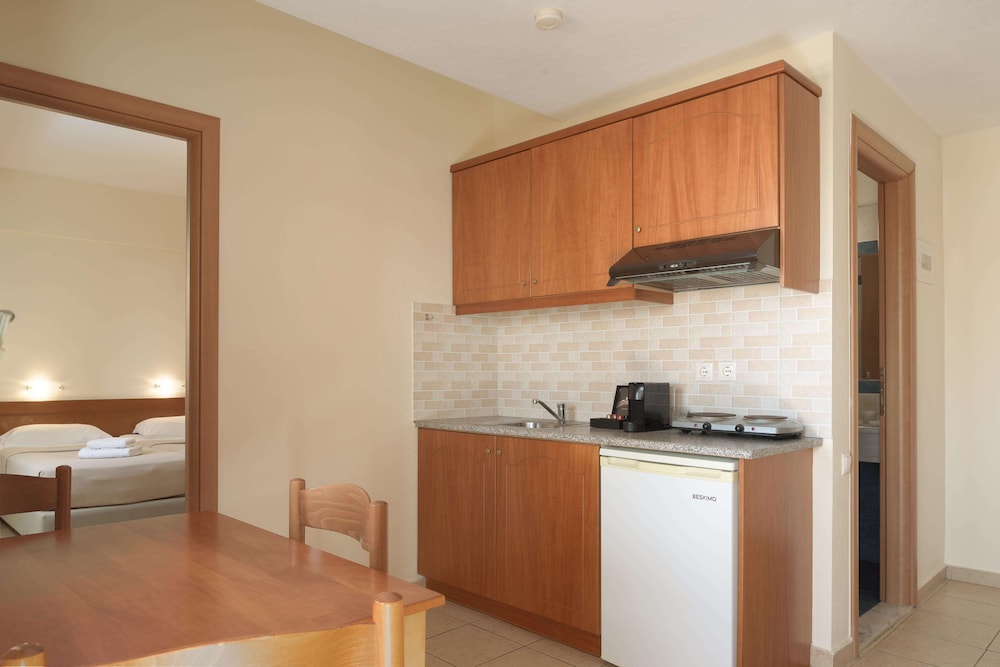 Apartment, 1 Bedroom, Garden View - Photo 2