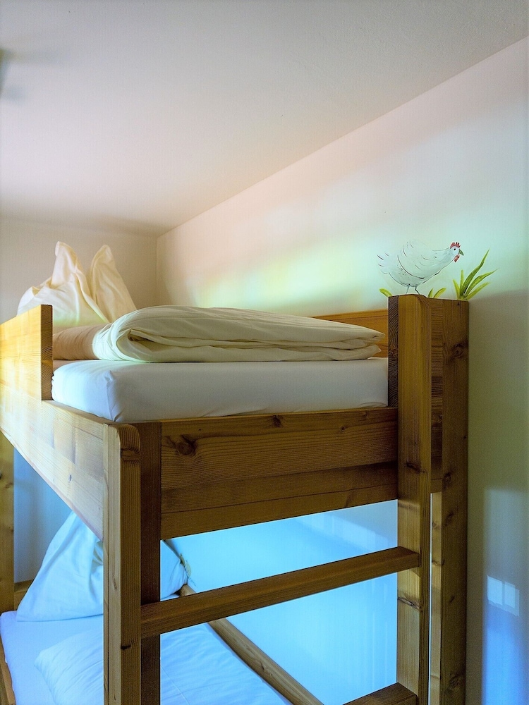 Classic Quadruple Room photo 2