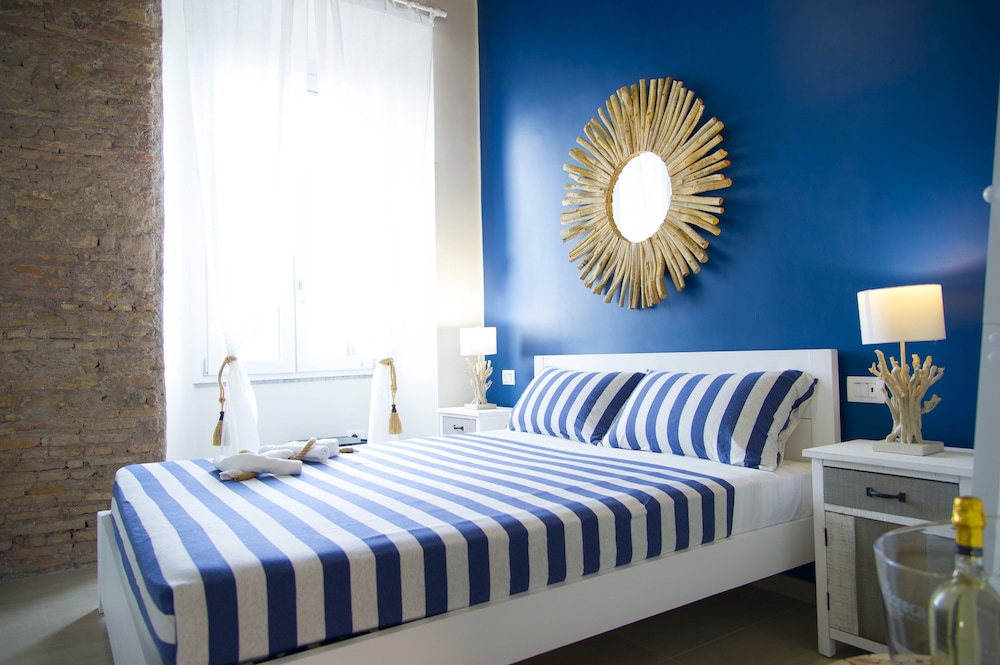 Deluxe Double Room (Blue River)