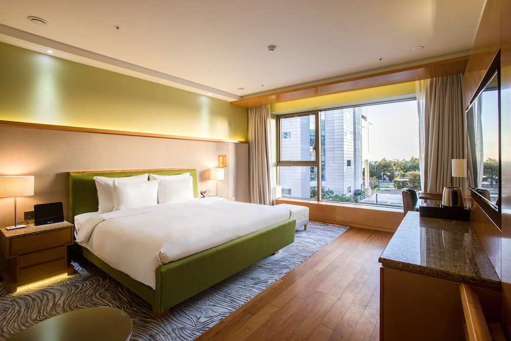 2.Deluxe King Room photo 1