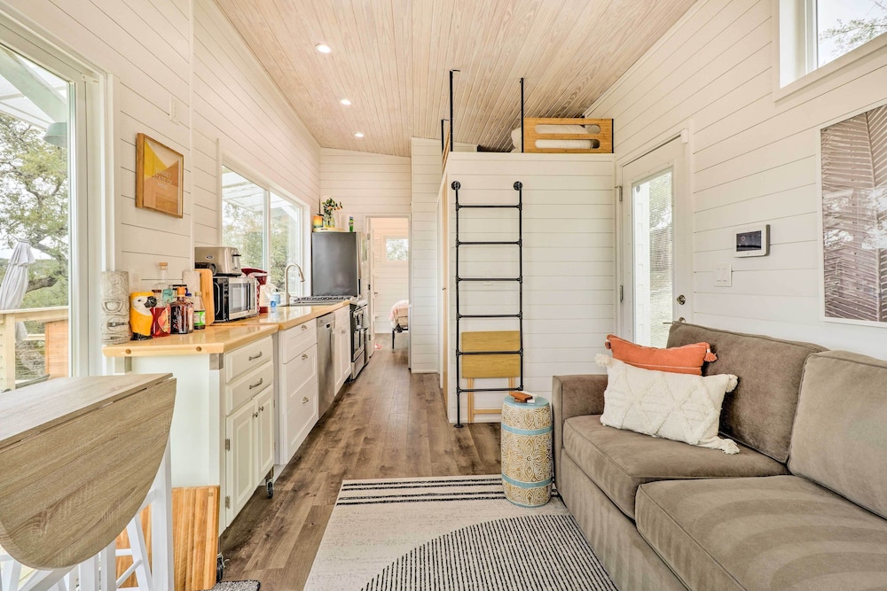 House (2 Bedrooms) photo 1