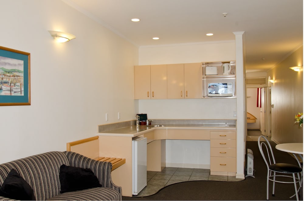 Suite, 2 Bedrooms, Ocean View photo 3