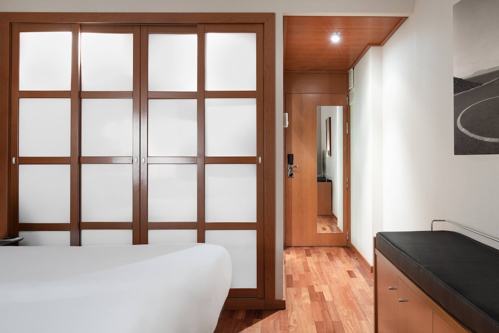 Standard Room, 3 Twin Beds