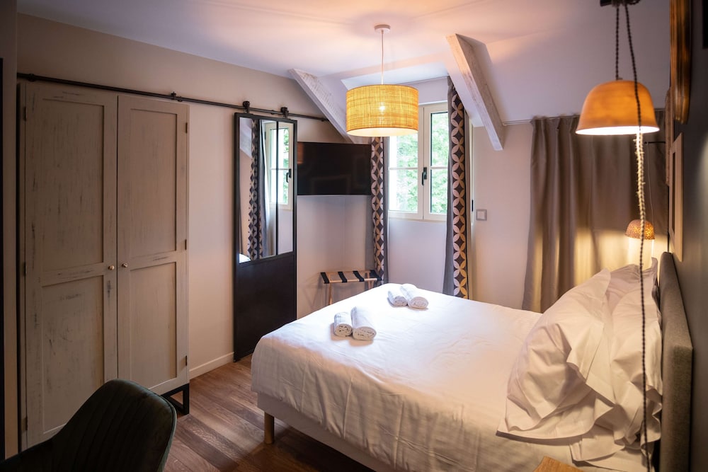 Classic Room, 1 Queen Bed, Non Smoking - Photo 4
