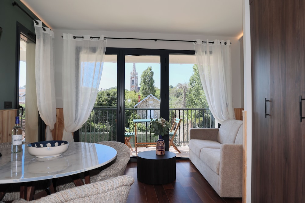 Suite Duplex Terrasse Jacuzzi photo 3