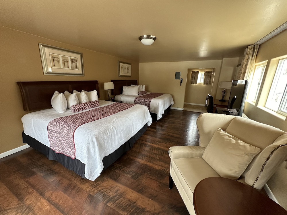 Room, 2 King Beds