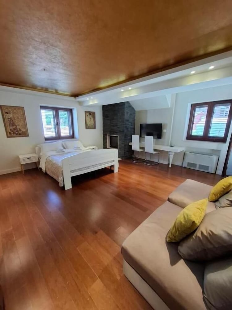 Comfort Double Room, 1 Queen Bed, Terrace, Mountain View