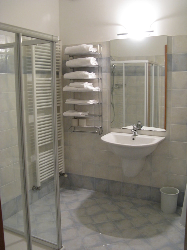 Superior Double Room - Photo 4