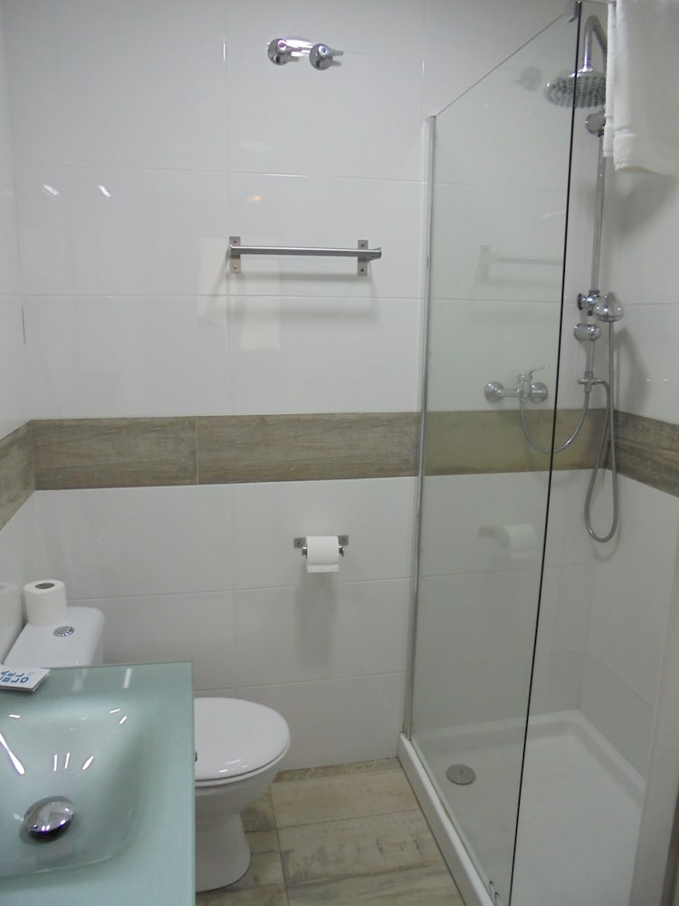 Double Room, Private Bathroom (B) photo 3