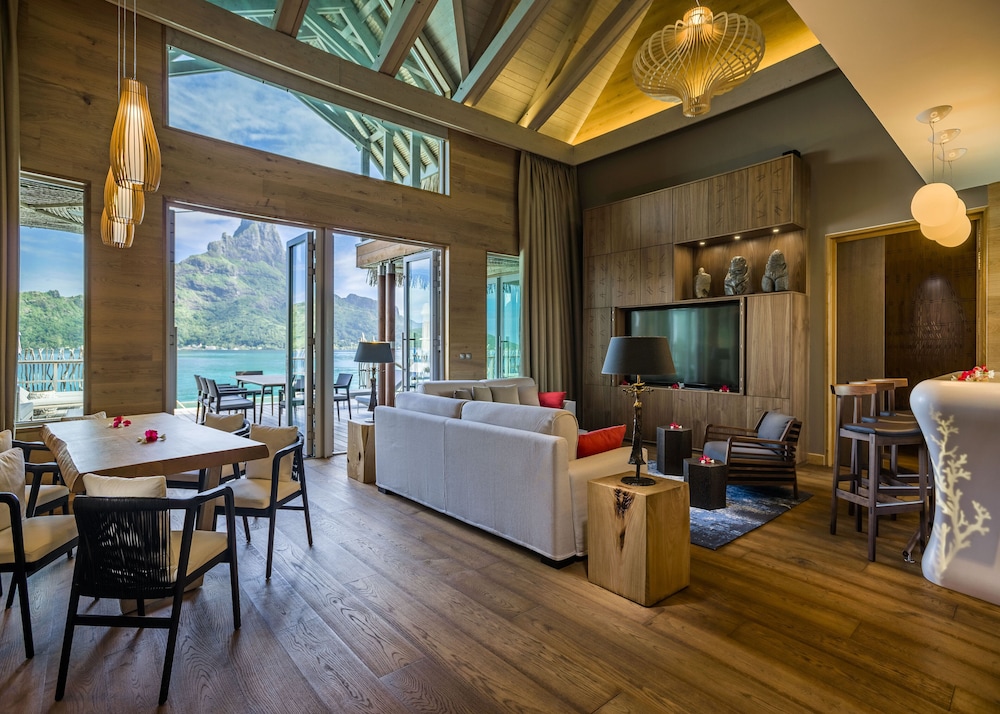 Room, 1 Bedroom, Mountain View, Overwater (otemanu Mountain View)