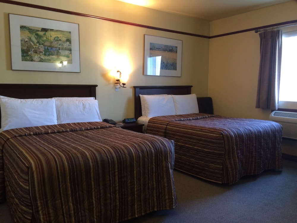 Double Room, 2 Double Beds photo 2