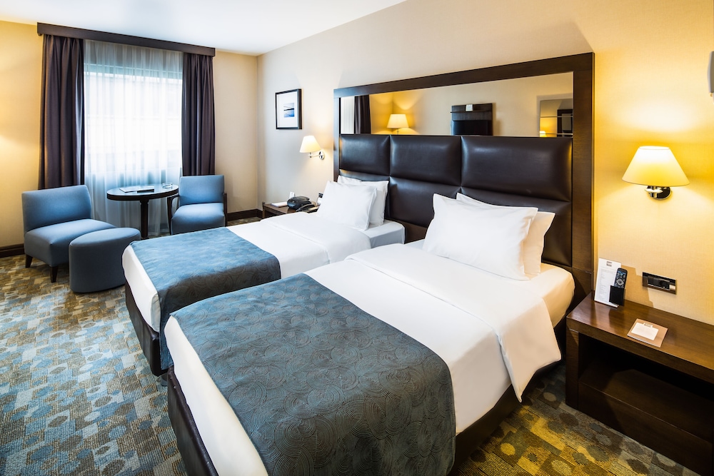 Standard Double Room, City View