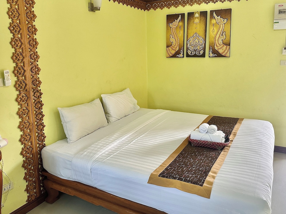 Superior Double Room (Pool Access)