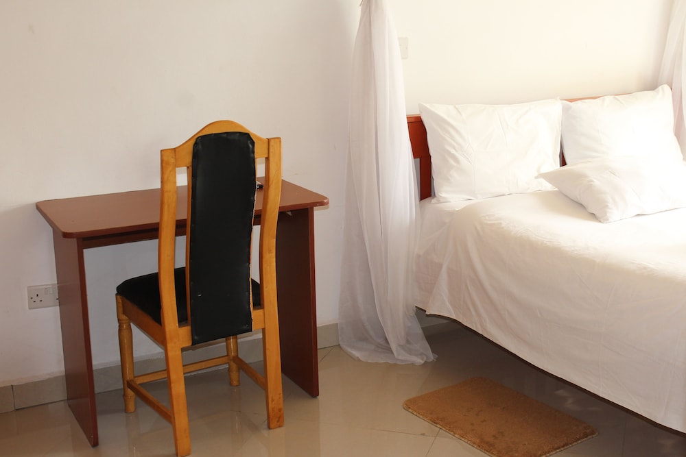 Deluxe Suite photo 3