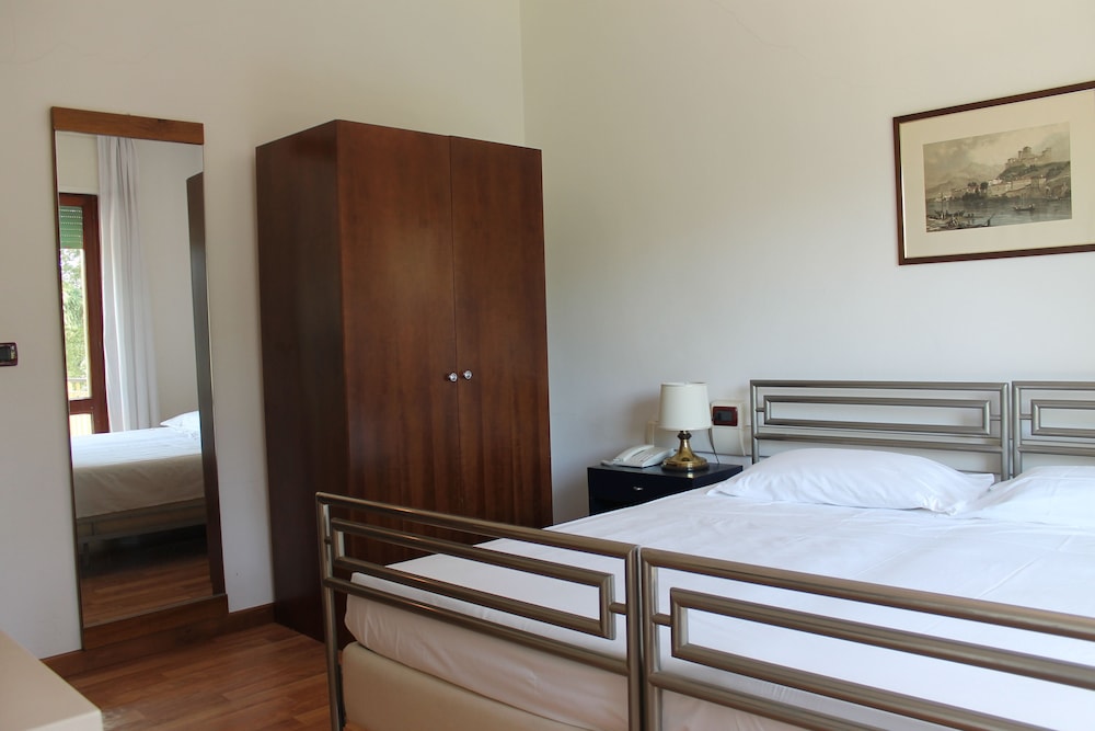 Double Room Single Use photo 2