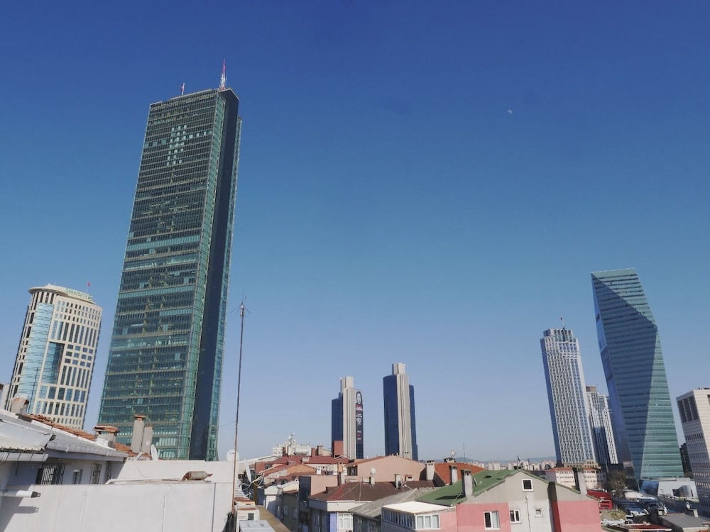 Deluxe Penthouse photo 2