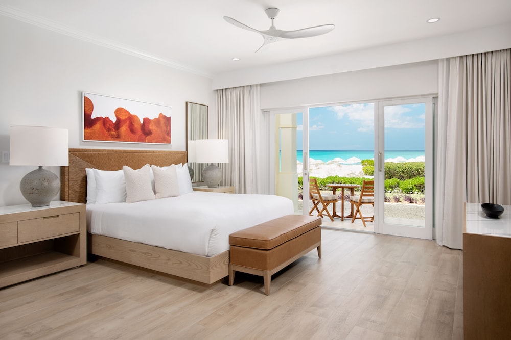 Deluxe Studio, Oceanfront (Recently Renovated) - Photo 1